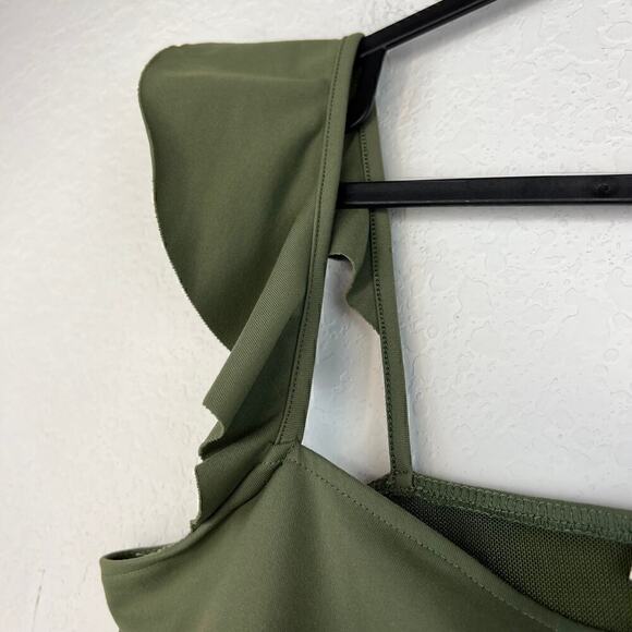 NWOT Free People Army Green Little Flirty Duo Crop Flutter Top Size Large - Picture 4 of 6